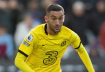 Hakim Ziyech pourrait quitter Stamford Bridge cet hiver Hakim Ziyech