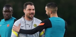 Chelsea : Zsolt Low évoque la décision du Lion, Hakim Ziyech Low_Ziyech