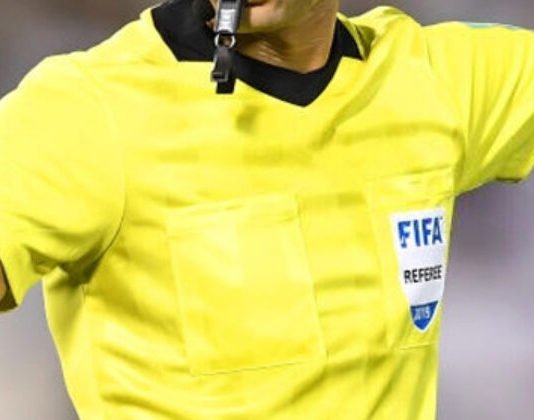 Mondial 2026 : la FIFA prépare une révolution historique des cartons jaunes Arbitre
