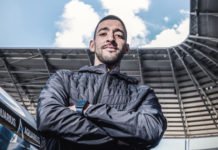 Tarik Tissoudali dans le groupe de la Gantoise face à Seraing Tarik Tissoudali