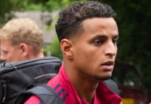 Schreuder sur le supposé départ de Mohamed Ihattaren : « Non, non, non » Mohamed Ihattaren