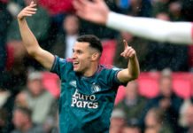 Oussama Idrissi, buteur malheureux contre le PSV d’Ismael Saibari Idrissi