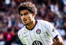 Deux clubs de Premier League surveillent Zakaria Aboukhlal Zakaria Aboukhlal