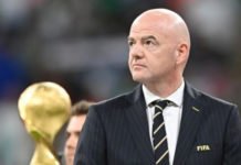 Infantino : « Ceux qui critiquent le Mondial sont hypocrites » Infantino