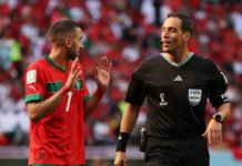 Maroc – Espagne : La FIFA désigne un corps arbitral résolument « hispanique » Ziyech_Rapallini