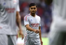 OL : Mohamed El Arouch intègre le groupe de Laurent Blanc Mohamed El Arouch