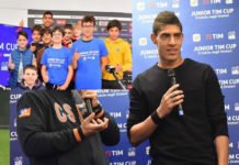 Adam Masina soutient la campagne « Keep Racism Out » Adam Masina