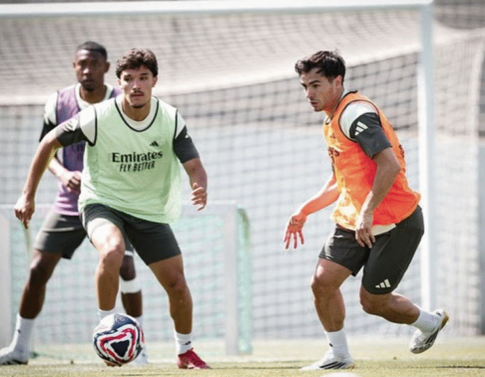 Youssef Lekhedim avec Brahim Diaz