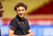 Naples suit de très près Eliesse Ben Seghir Naples suit de très près Eliesse Ben Seghir