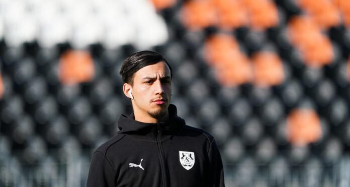 Yanis Rafii Yanis Rafii