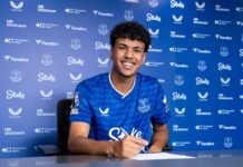 TRANSFERT : Adam Aznou quitte le Bayern pour Everton