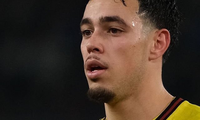 Inquiétude à Watford : Othmane Maamma sort blessé face à Derby Othmane Maamma
