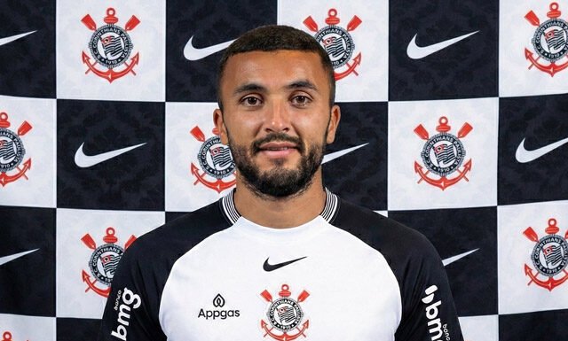 Corinthians : Zakaria Labyad devra patienter avant ses débuts Zakaria Labyad