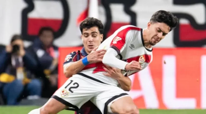 Rayo Vallecano : Ilias Akhomach victime d’un tacle appuyé, son état incertain Ilias Akhomach