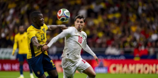 Maroc – Équateur : un nul précieux… mais des signaux à ne pas ignorer Brahim Diaz contre l'Equateur