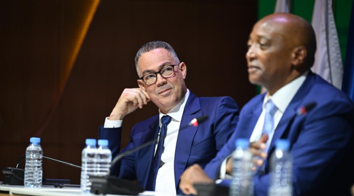 CAN 2025 : Patrice Motsepe confirme la position de la CAF, le Maroc conforté Lekjaa - Motsepe